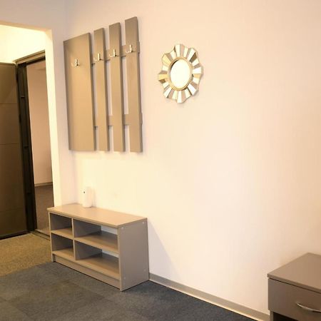 Luana Airport Apartments #4 Otopeni Eksteriør bilde
