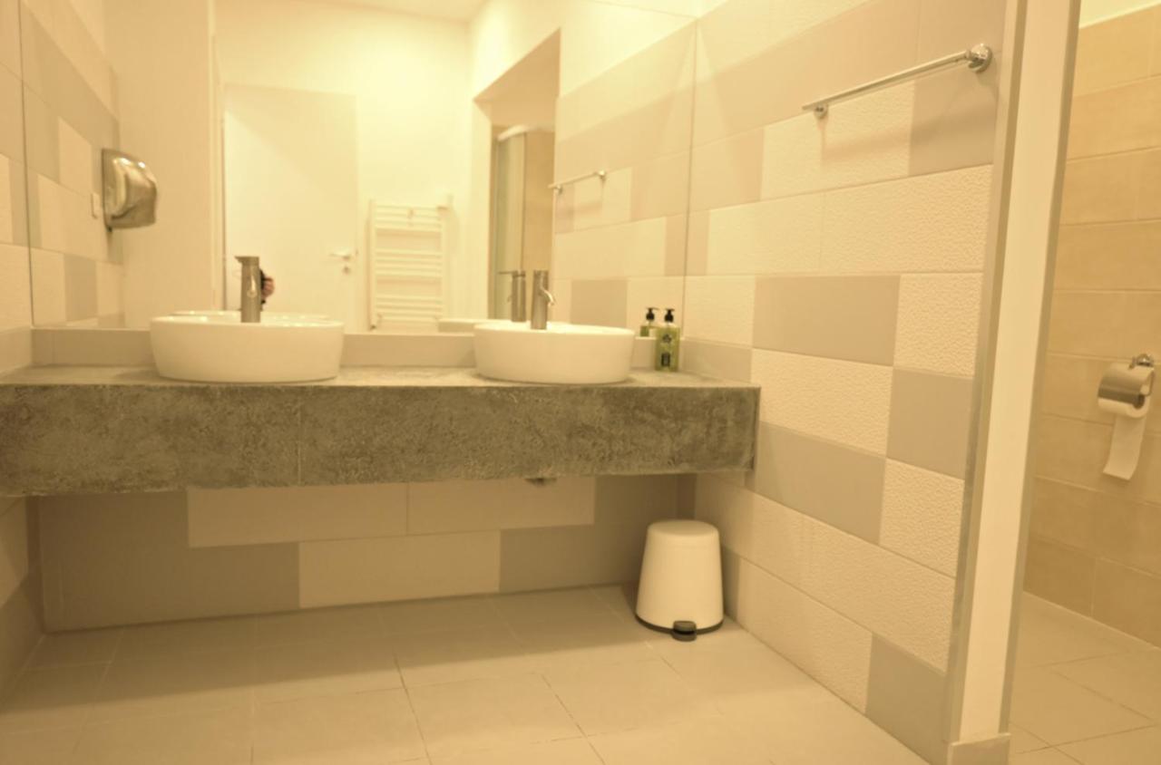 Luana Airport Apartments #4 Otopeni Eksteriør bilde